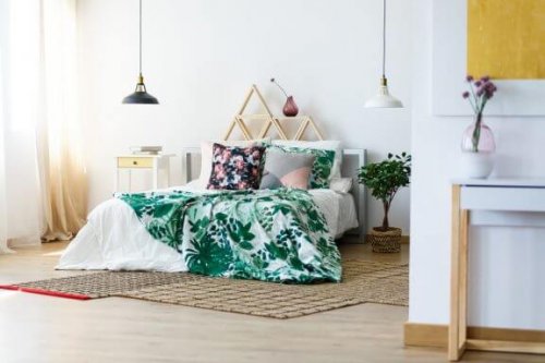 5 typer sengetøj med blomstermotiv