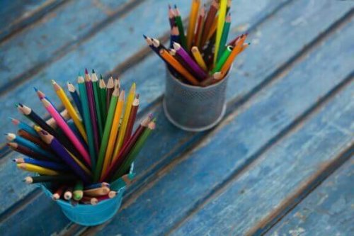 Lav dine egne blyantsholdere med disse originale ideer