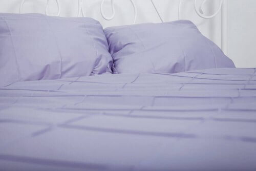 At vælge forskelligt sengetøj afhængigt af sæsonen vil hjælpe dig til at opnå en god nats søvn.