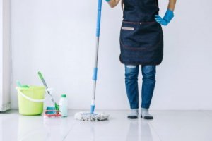 6 tricks til at rengøre dit hjem hurtigt