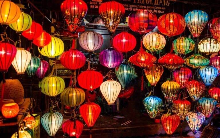 lanterner i mange farver