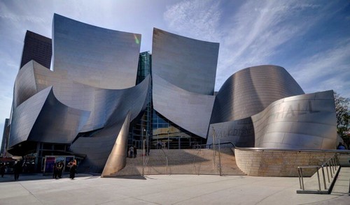 Walt Disney Koncertsal designet af Frank Gehry 