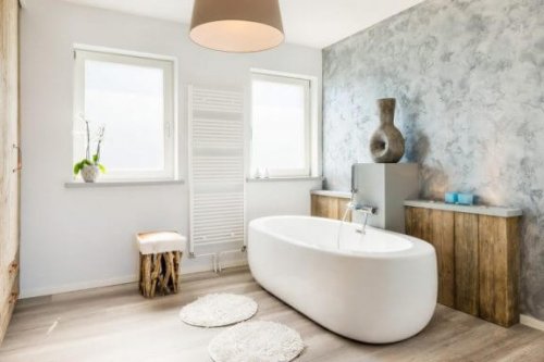 layout på dit badeværelse med badekar