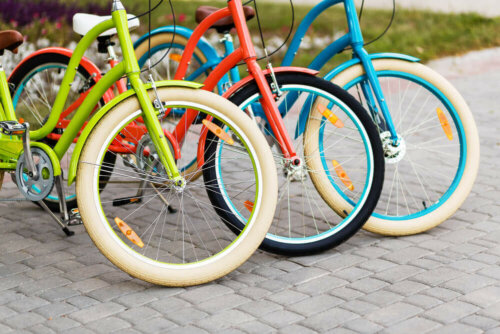 cykler i forskellige farver
