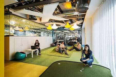 Googles kontorer har hvileområder, hvor deres medarbejdere kan slappe af