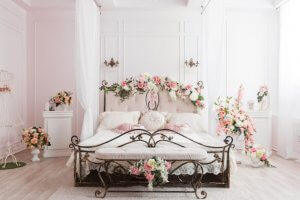 Romantisches Bett aus Gusseisen