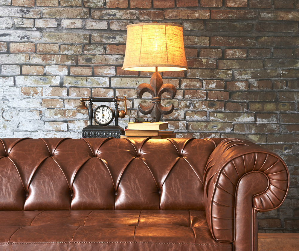 A classic Chestfield sofa.