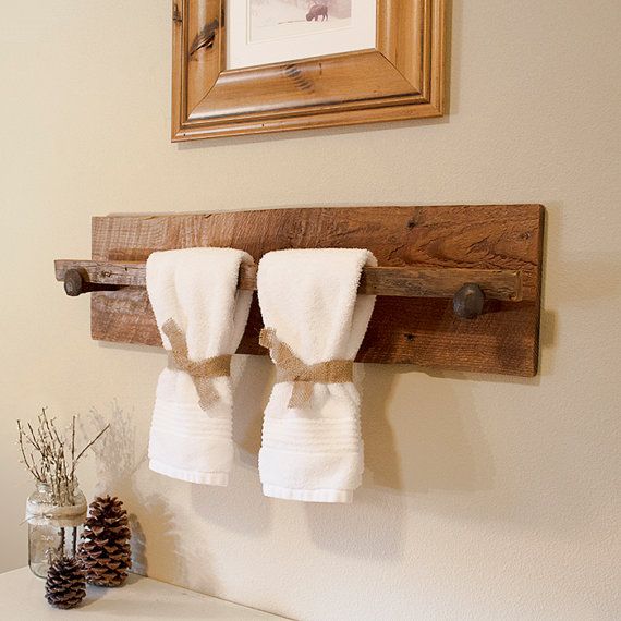Towel rail made of wood