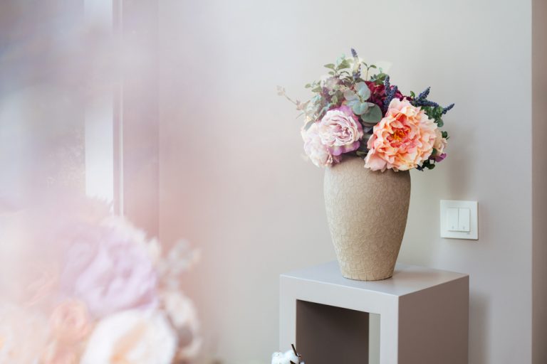 4 formas de usar flores en tu hogar