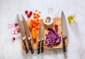 Organizar los cuchillos de la cocina