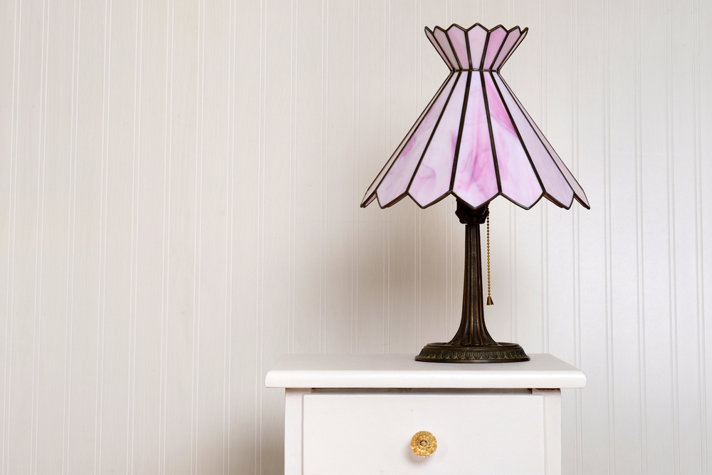 Tiffany lamp in pink.
