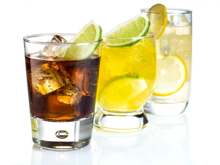 Elige la copa adecuada según el tipo de bebida