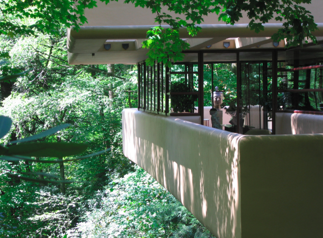 The terraces of Fallingwater hang over the river.