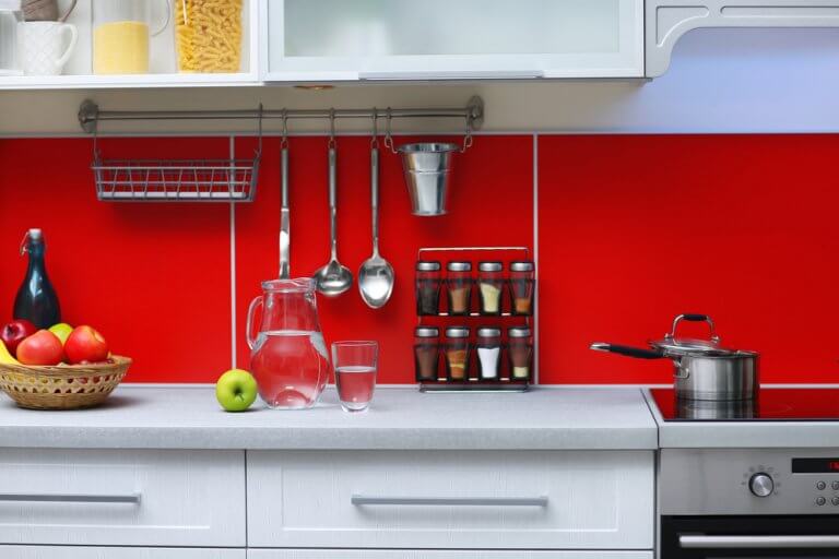 El color rojo en la cocina