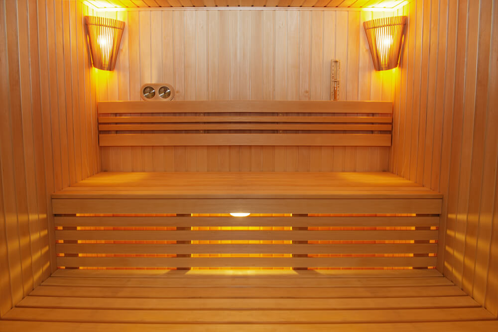 Sauna casera de madera.