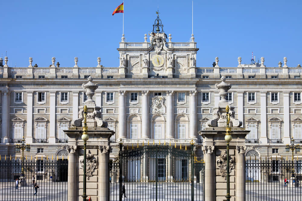 La decoración de las principales estancias del Palacio Real de Madrid