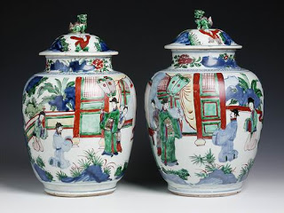 Jarrones de la dinastía Qing y Ming.