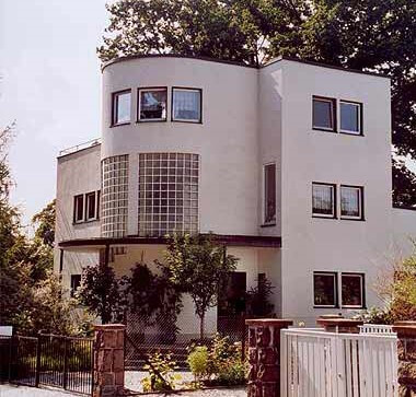 Villa Bauhaus.