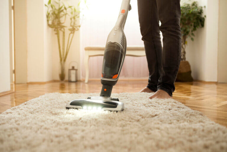 ¿Sabes cómo alargar la vida de tus alfombras?