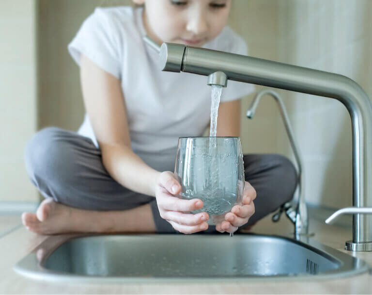 Sistema de agua filtrada: calidad y bienestar