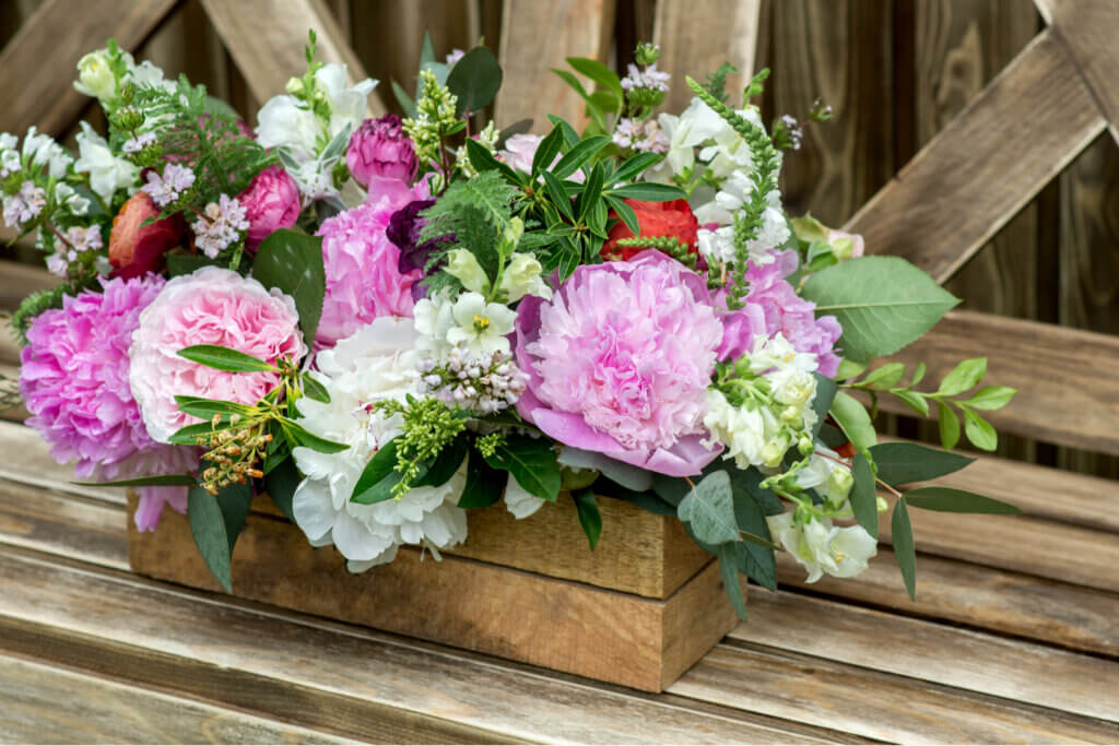 Vintage style centerpieces, a return to the past