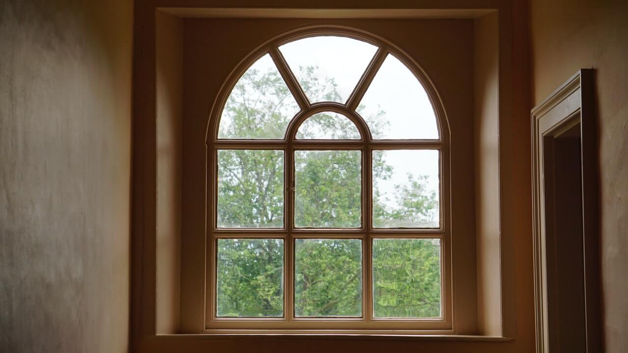 5 tipos de molduras para las ventanas