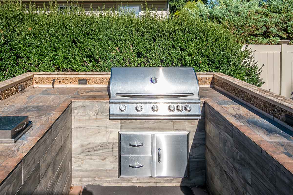 choosing the ideal barbecue in stainless steel.