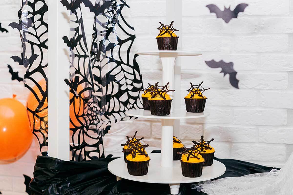 Pipistrelli da decorare ad Halloween.