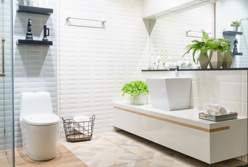 4 idee a basso costo per rinnovare il bagno