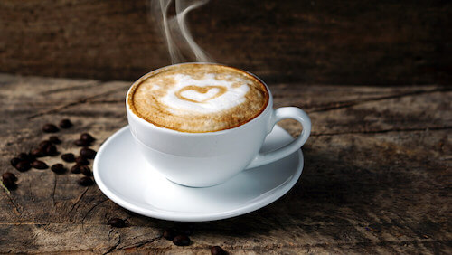 Cappuccino con profumi di caffè e latte