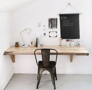 scrivania minimalista