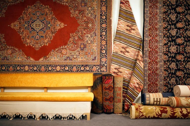 La moda dei tappeti persiani