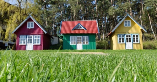 Tre piccole case
