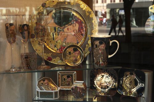 Decorazione ispirata a Gustav Klimt a Vienna