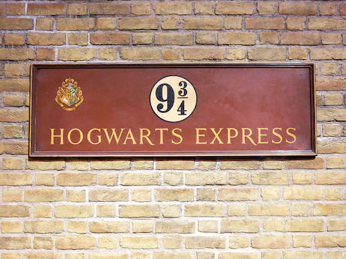 harry potter insegna binario hogwarts express