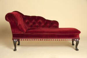 Chaise longue classica in velluto rosso