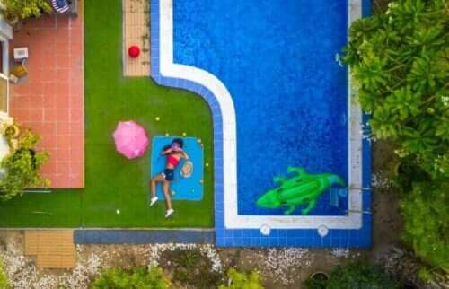 Avete mai pensato di installare una piscina in giardino?