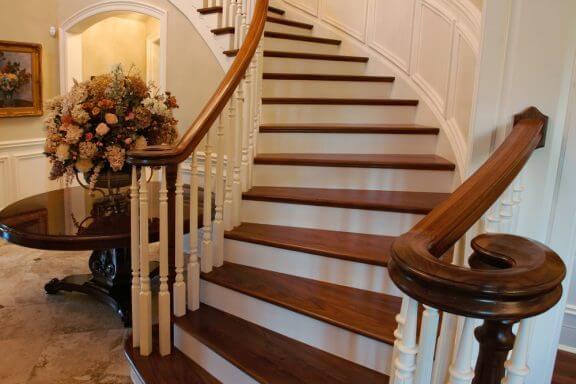 집 실내 계단을 위한 아름다운 난간 살펴보기