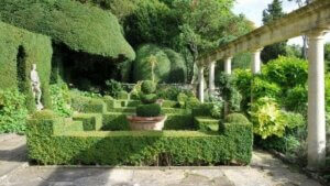 이탈리아식 정원의 우아함이 가득한 정원 스타일