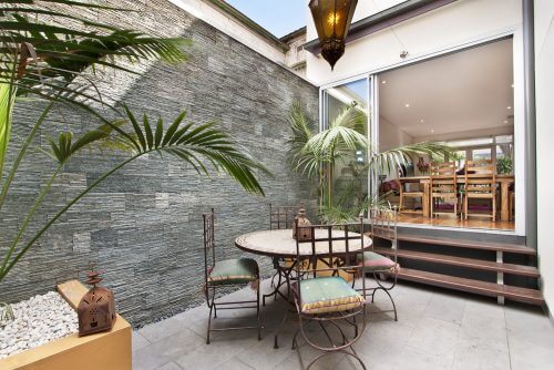 Ideeën voor een goedkope Boheemse patio