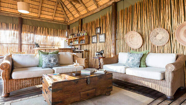 Woonkamer in Out of Africa stijl