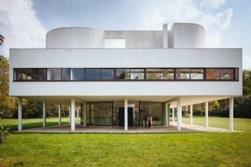 Bekijk het interieur van Villa Savoye van Le Corbusier!