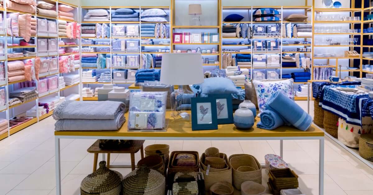 Ga eens kijken in winkels zoals Zara Home of Ikea