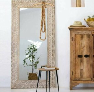 Staande spiegels weerspiegelen de schoonheid van je huis