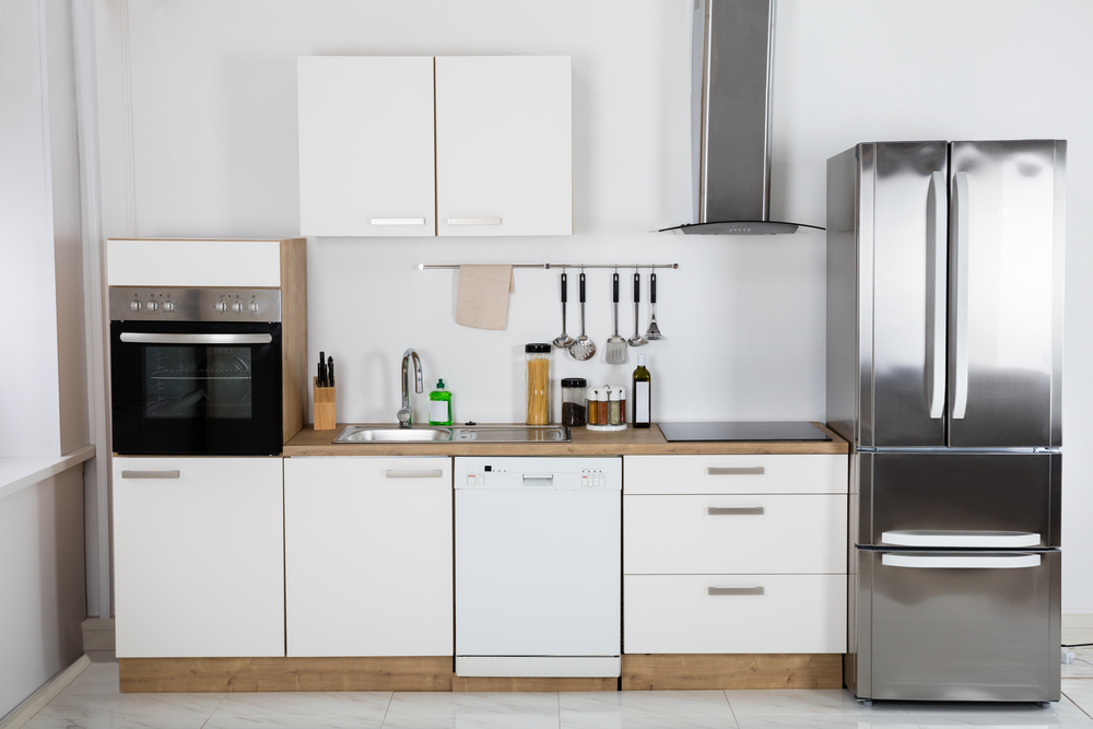distribuição do espaço nas cozinhas de apartamentos pequenos