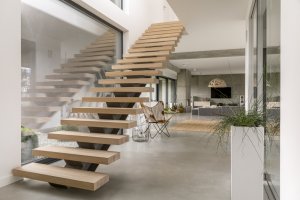 Tipos de escadas: qual o melhor para a sua construção?