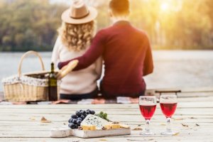 Jantar romântico: 8 dicas para organizá-lo