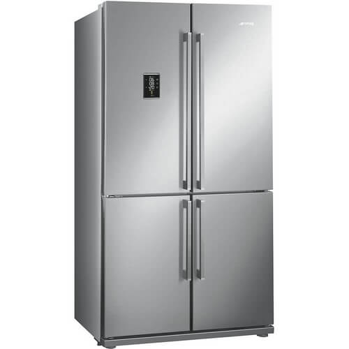 Esta geladeira estilo americano da marca Smeg combina todas as qualidades tecnológicas e os melhores recursos para oferecer um serviço de alta qualidade