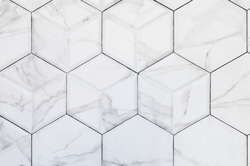 Os azulejos da sua cozinha podem ser em forma de hexágono, quadrado ou em ziguezague