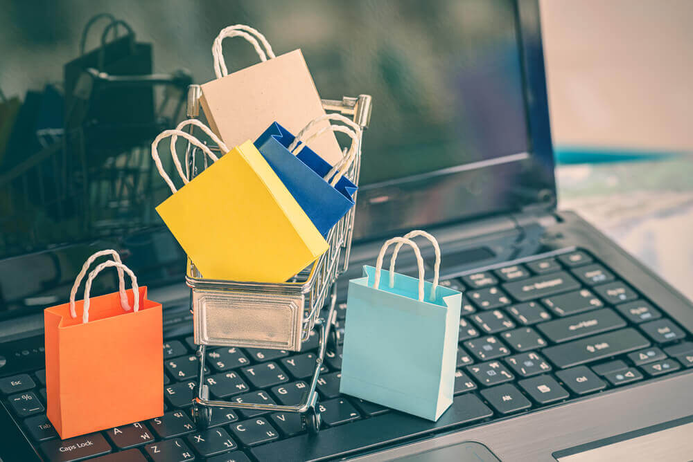 Vantagens e desvantagens de fazer compras online